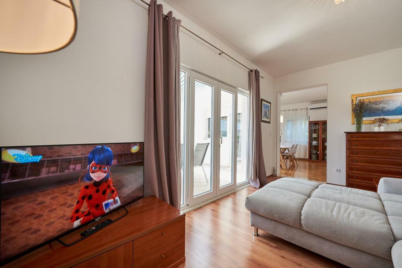 Apartmani Sara I Klara Trogir Exterior photo